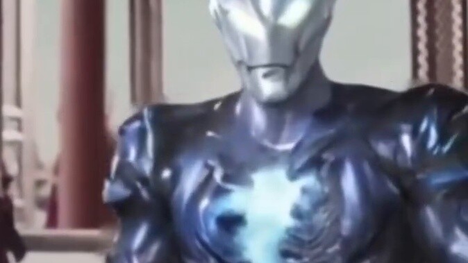 When the high-ranking Saiga greedily eats the colorful crystal, the guard team will be like: