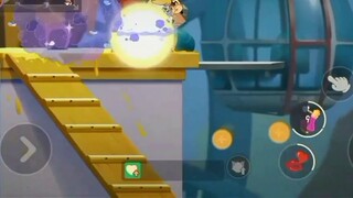 Game seluler Tom and Jerry: Seorang siswa sekolah dasar berhasil mencapai Kucing Berlian, selangkah 