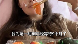 What does a 29-year-old American mother eat the day after giving birth in China?