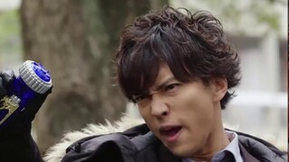 A five-pointed golden knife rack?! The sword spirit who answers all questions is also a superhero!