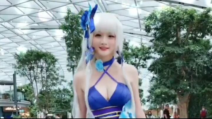 COSPLAY