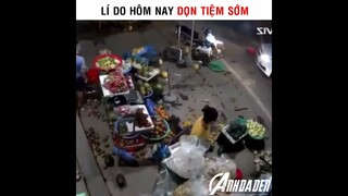 Lí Do Hôm Nay Dọn Tiệm Sớm