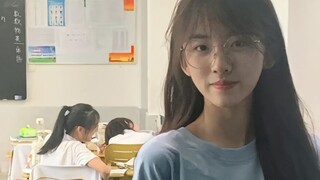 "Khi âm nhạc vang lên, tình yêu đầu tiên xuất hiện trên sân khấu."
