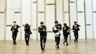 丁程鑫刘耀文《pretty boy》