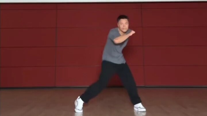 มีพลังกว่าฉันอีก! พัคจินยองแห่ง JYP เต้นเพลง That's a nono ของ ITZY