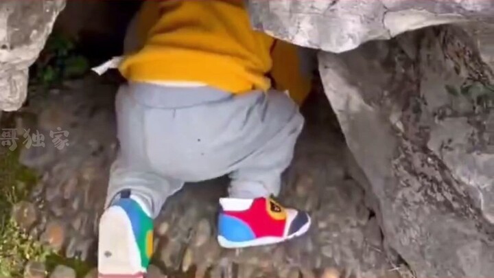 Finding the “hole” at Chengdu Happy Valley is pure comedy—this boss is gonna lose so much money they