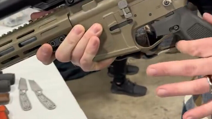 Although bump stocks have been legalized again, I still managed to craft a bump stock grip.