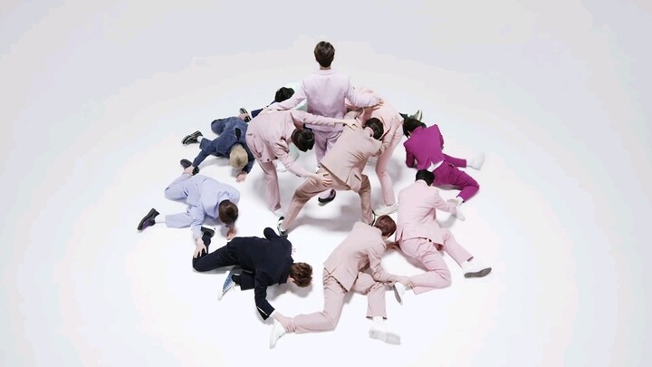 [SEVENTEEN dances like falling petals] The choreography is so amazing that you will be amazed every 