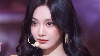 aespa宁艺卓Dirty Work首个怼脸直拍