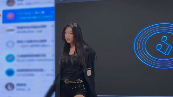 校园艺术节跳了西装版的Like Jennie