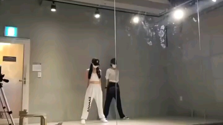 [Xu Yong’en’s dance cover] “In the Morning” is absolutely one of my absolute favorites among her cov