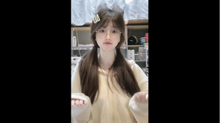 Hilarious before-and-after contrast hahahahaha