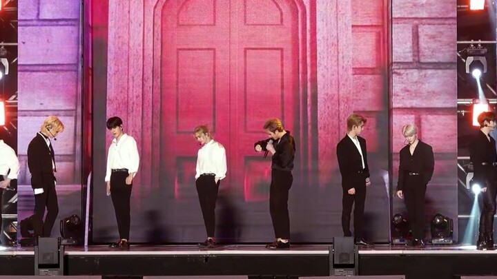 Stray Kids - My House ใครปรารถนามากที่สุดจะได้ยืนในตำแหน่ง C