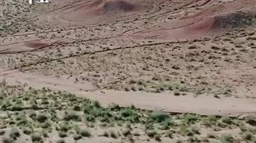 #SharingIsCaring #302 #UploadRandomVidsJustForDiversion #ChineseMiniDrama #JustWatch 😉