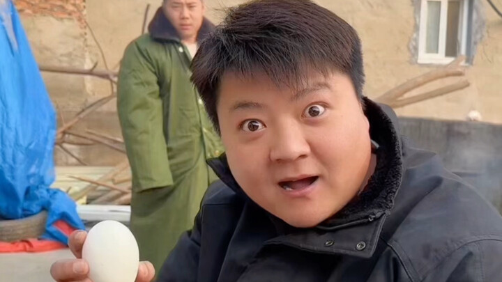 มีบางคนที่แค่นั่งอยู่ด้วยกันก็รู้สึกแฮปปี้แล้ว