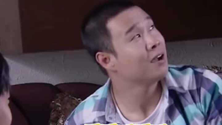 Potong klip seorang paman yang menindas seorang gadis kecil. Ini akting. Dalam kehidupan nyata, dia 