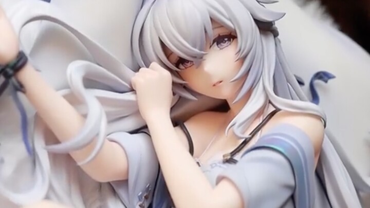 I want to lie next to you!!!