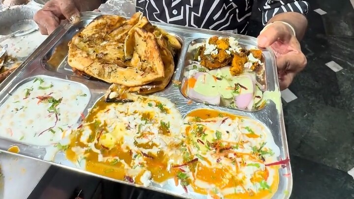 Royal Cheese Combo for 200 Rupees