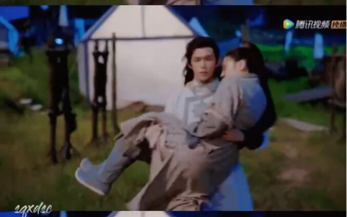 [The Long Song] 55555555 I love it so much—princess carry AND hair-tie pull!