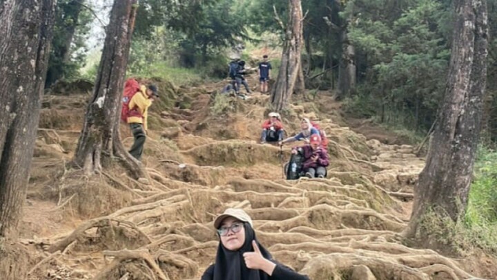 kaka gua nanjak gunung gua ga diajak