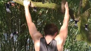 小 坤 虫