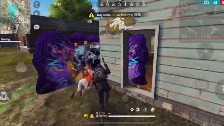 [Highlight] Free Fire _ Xử lý của C4 & vuốt tâm của Toàn Tây ❤️🥰