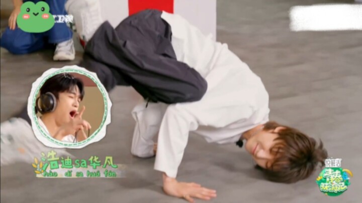 【Từ Minh Hạo】Tiểu Ba lại nhảy bboy trong MV ca khúc nhóm Thanh Hoàn, anh khiến mọi người kinh ngạc n