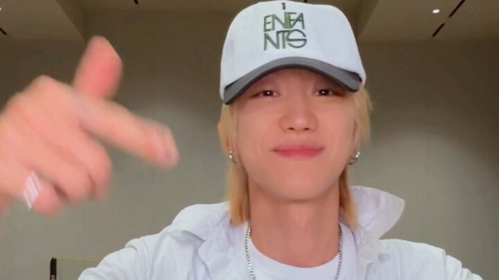 Xu Minghao’s new cha, “All the Possibilities”—let’s keep this pace, ah ah ah!
