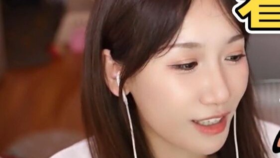 [Xiaoyuan] If I had known that Hanse would mind so much, I would have changed it for her.