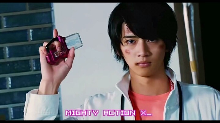 รุ่นพี่ที่น่าจดจำใน Kamen Rider กลับมาแล้ว!