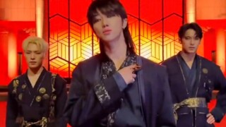徐明浩 x 金珉奎 x 李灿《SEVENTEEN - 孙悟空》舞蹈视频公开！