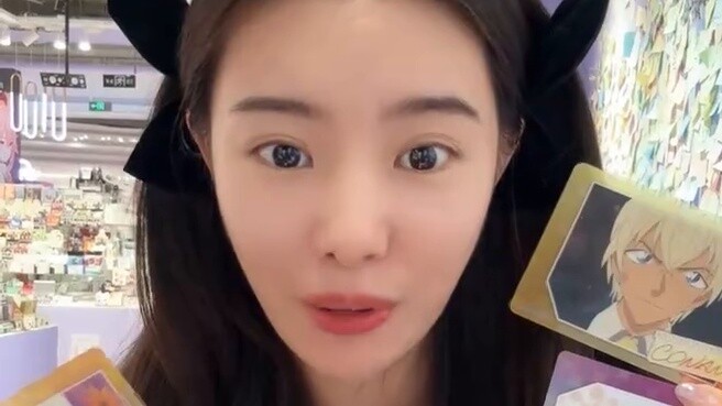 Semudah itukah mendapatkan tanda emas? Kolam racun itu bagaikan kolam harum di tanganku!