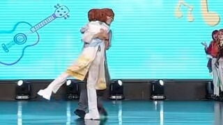 【رقص عشوائي من ZT Chengdueso】 "النجم الأول" الذي لم يعد وحيدًا بعد الآن