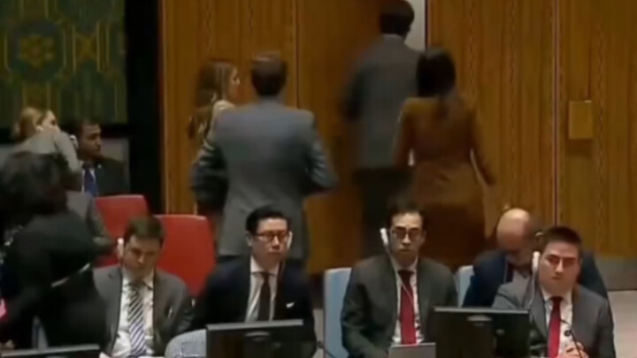 ภาพยนตร์ชิ้นเอกคะแนน 9.4 นี่แหละคือหนังที่ควรดูในคืนคริสต์มาสอีฟ สันติสุขของเราคือ…