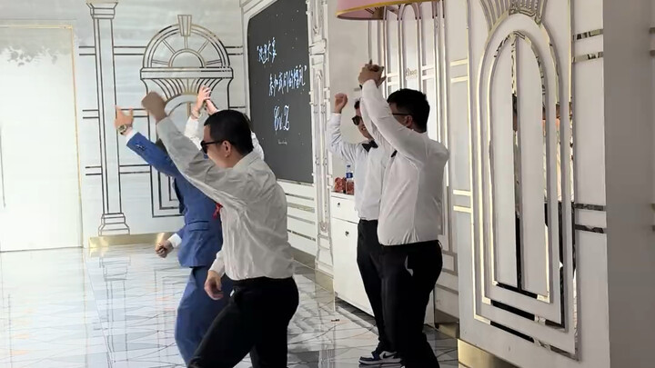 Travis Scott: Thú thật là hơi ngại luôn á anh em!