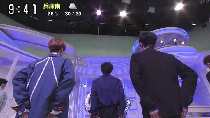 【seventeen】 وجه الفريق بالكامل، أي واحد منهم يكفي ليكون بطل مانغا ياباني