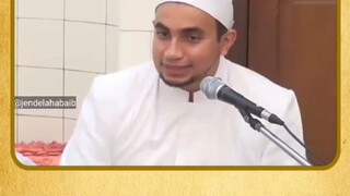 saat mahallul qiyam yg benar?