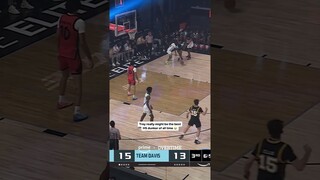 The way he throw it off the back board and dunked it was insane 😂 #shorts #basketball