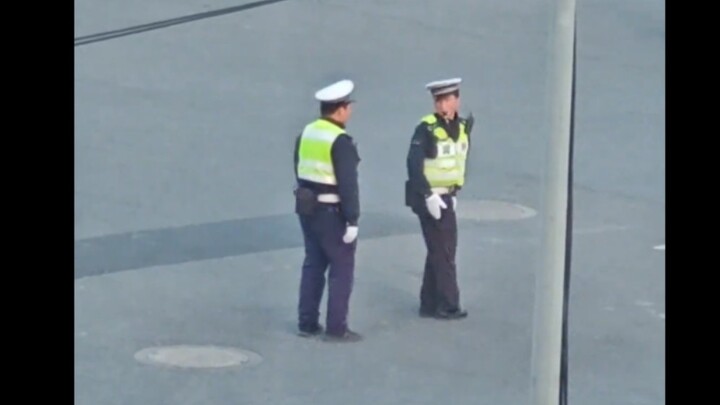 Haha, saya sangat tercengang dengan operasi ini.