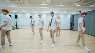 تنقيب في غرفة التدريب لنكت دريم *نسخة الزي المدرسي من "BOOM" — الببغاء الأزرق الصغير وتشانغلو أيضًا 