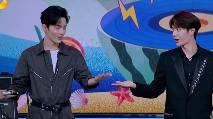 [Bo Jun Yi Xiao] 0609ttxs gesture dance, double standard Lao Wang is here again