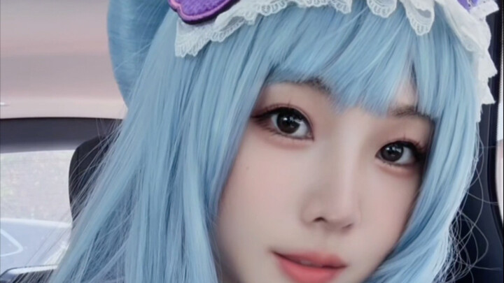 Zhengxin Media. A Half-Hearted Day at Work～～