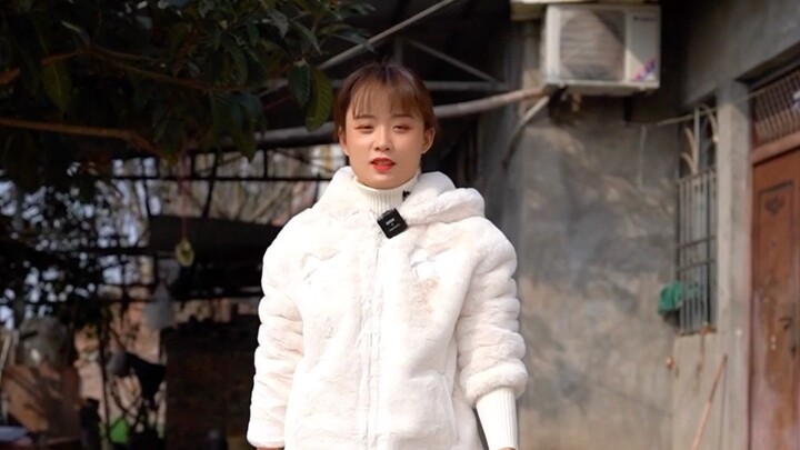 When I was a kid, Old Han loved taking me to the market to play ring toss. Next time I set up a stal