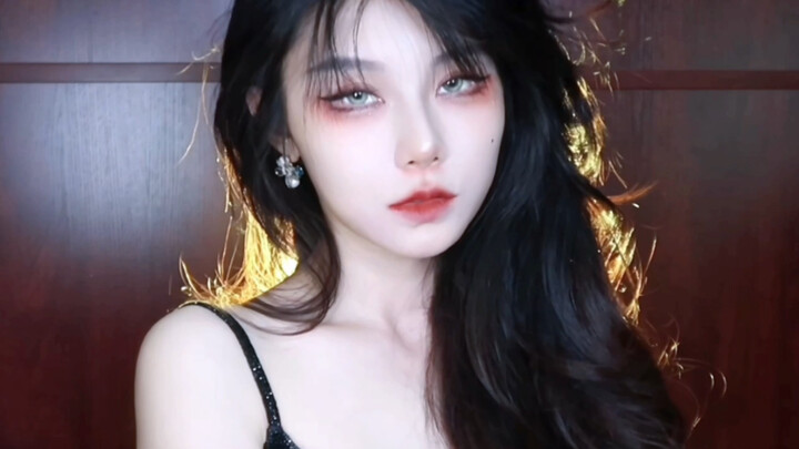 Bạn đã quá tự cao về bản thân rồi