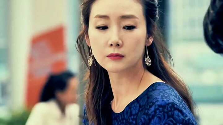 Tiểu phú bà độc thân 40 năm lại phải lòng gã đàn ông đã ly hôn, phá sản