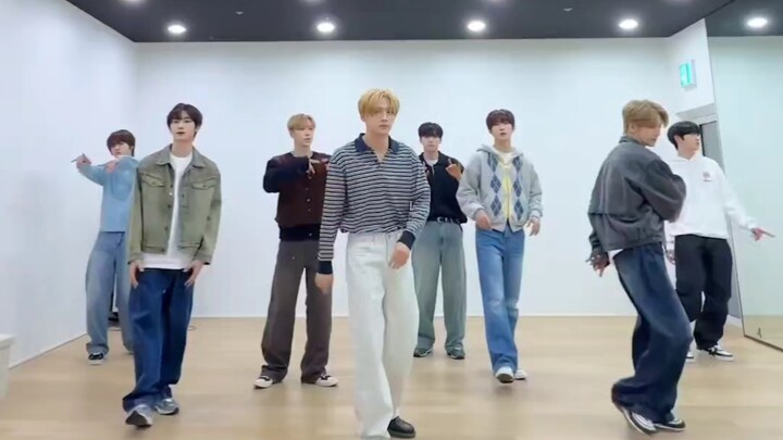 Can someone who dances like He Xinlong really be called the main dancer?