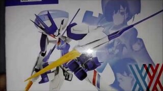 Bandai The Robot Spirits - Darling in the Franxx Delphinium