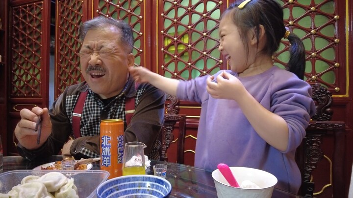 Trốn tránh đợt rét, ngắm nhìn ông nội