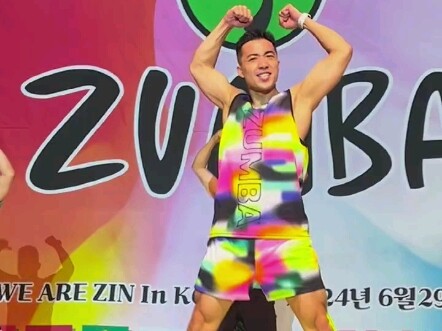 [Làm nổ tung cả nơi này] Cuộc thi nhảy Zumba quốc tế, màn trình diễn gây sốc của đội Trung Quốc sắp 