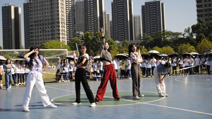 Whose DNA is messed up?! Come and see Sister Hua's sweet medley of songs as she danced to the openin